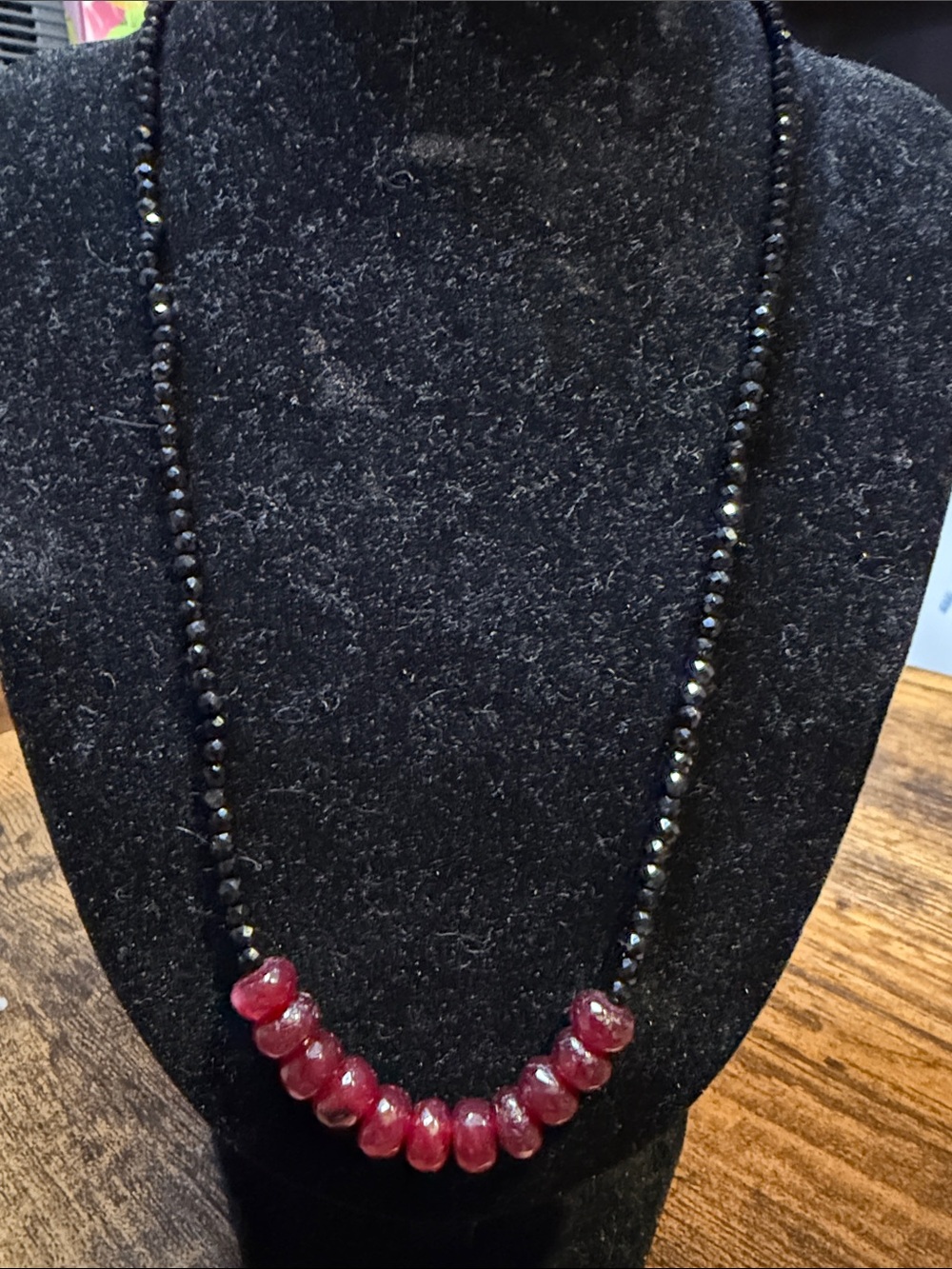 Elegant Black Spinnel Bead Necklace with Ruby Beads